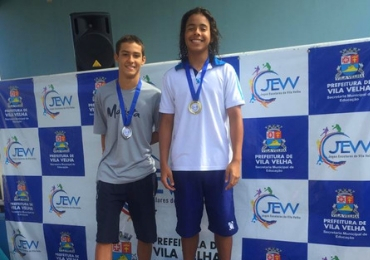 Aluno Darwin conquista ouro em competição escolar de Vila Velha
