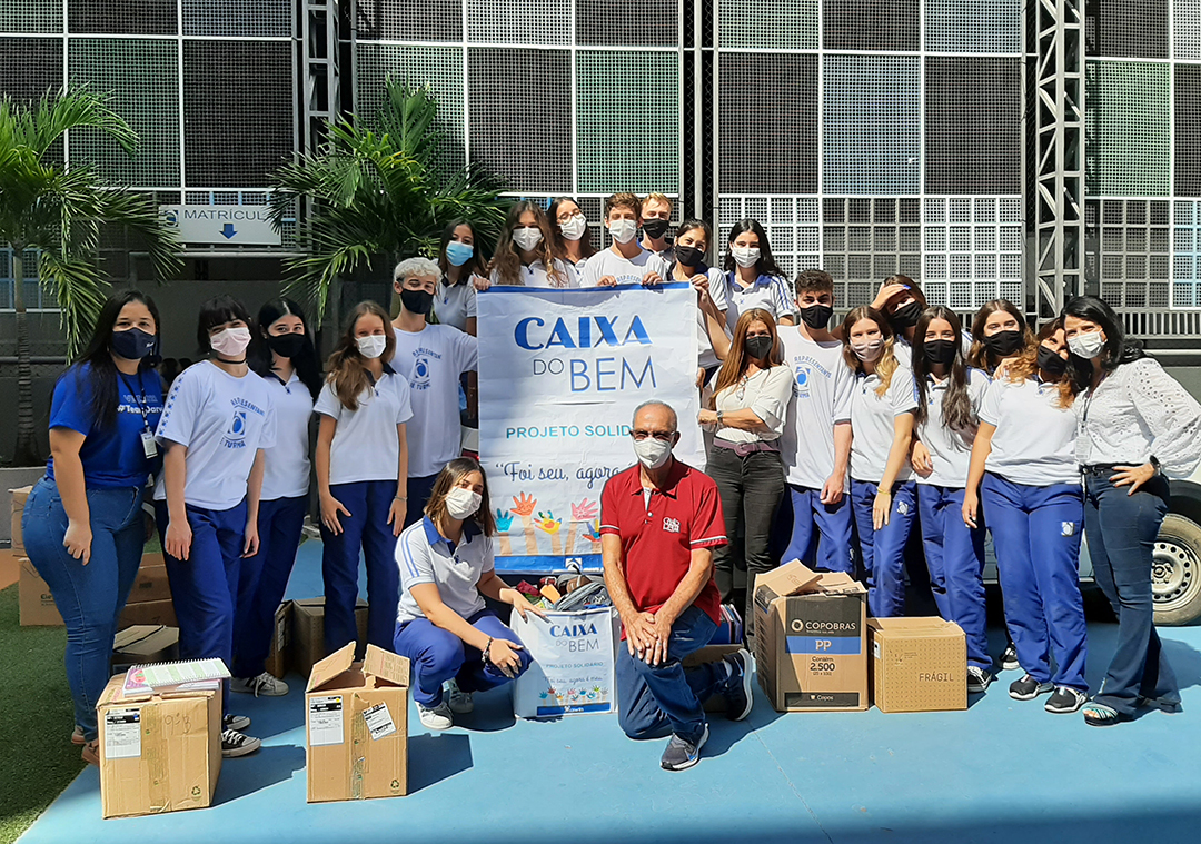 Projeto Solidário Caixa do Bem arrecada material escolar para crianças carentes