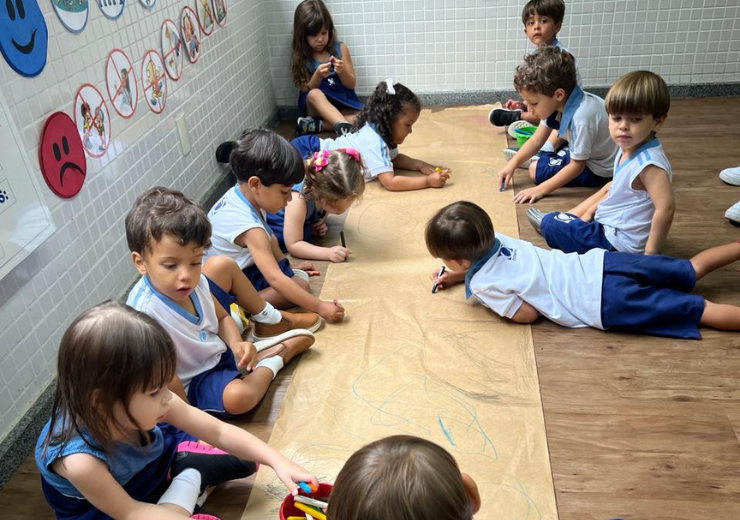 Infantil III realiza atividade de Desenho Livre!