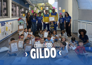 Literatura que ganha vida: Infantil IV recebe visita especial dos Correios