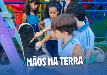 Mãos na terra, conhecimento em crescimento